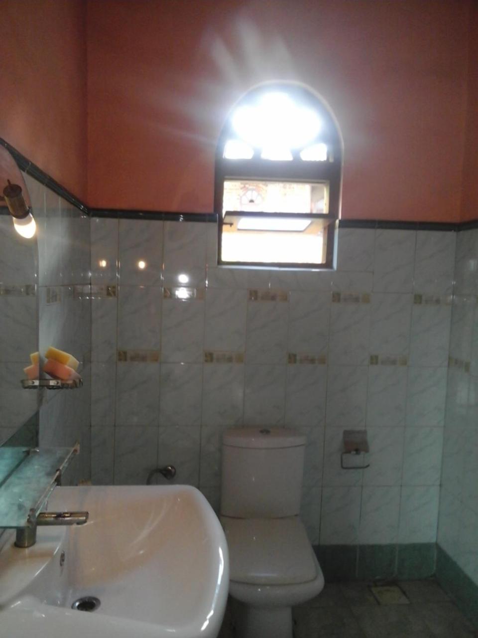 Colombo 20 Minutes By Train Apartment Wattala Exterior photo